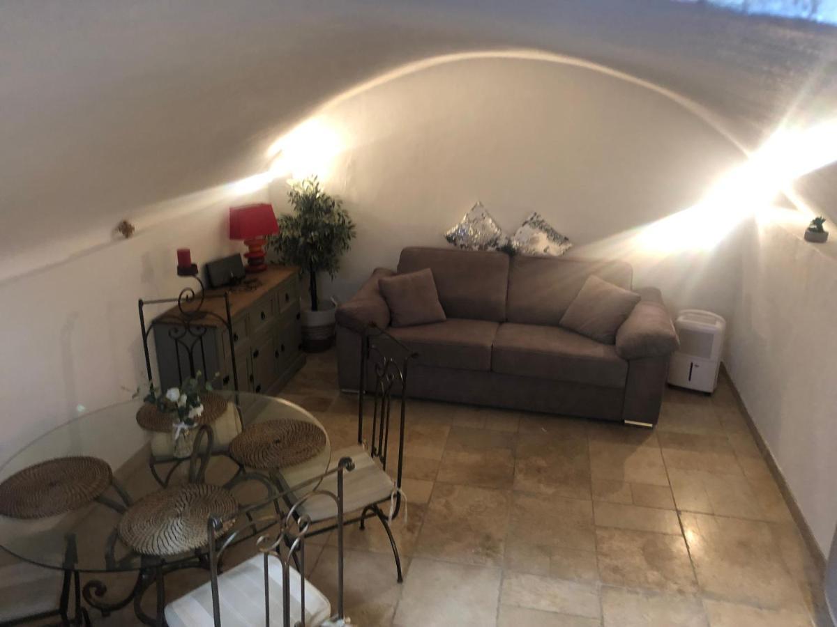 Appartement de charme au coeur du Vieil Antibes Extérieur photo