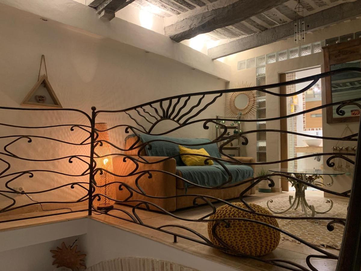 Appartement de charme au coeur du Vieil Antibes Extérieur photo